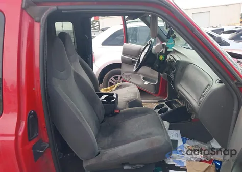 2002 Ford Ranger Xlt from USA, damaged, VIN 1FTYR44E32PB38003